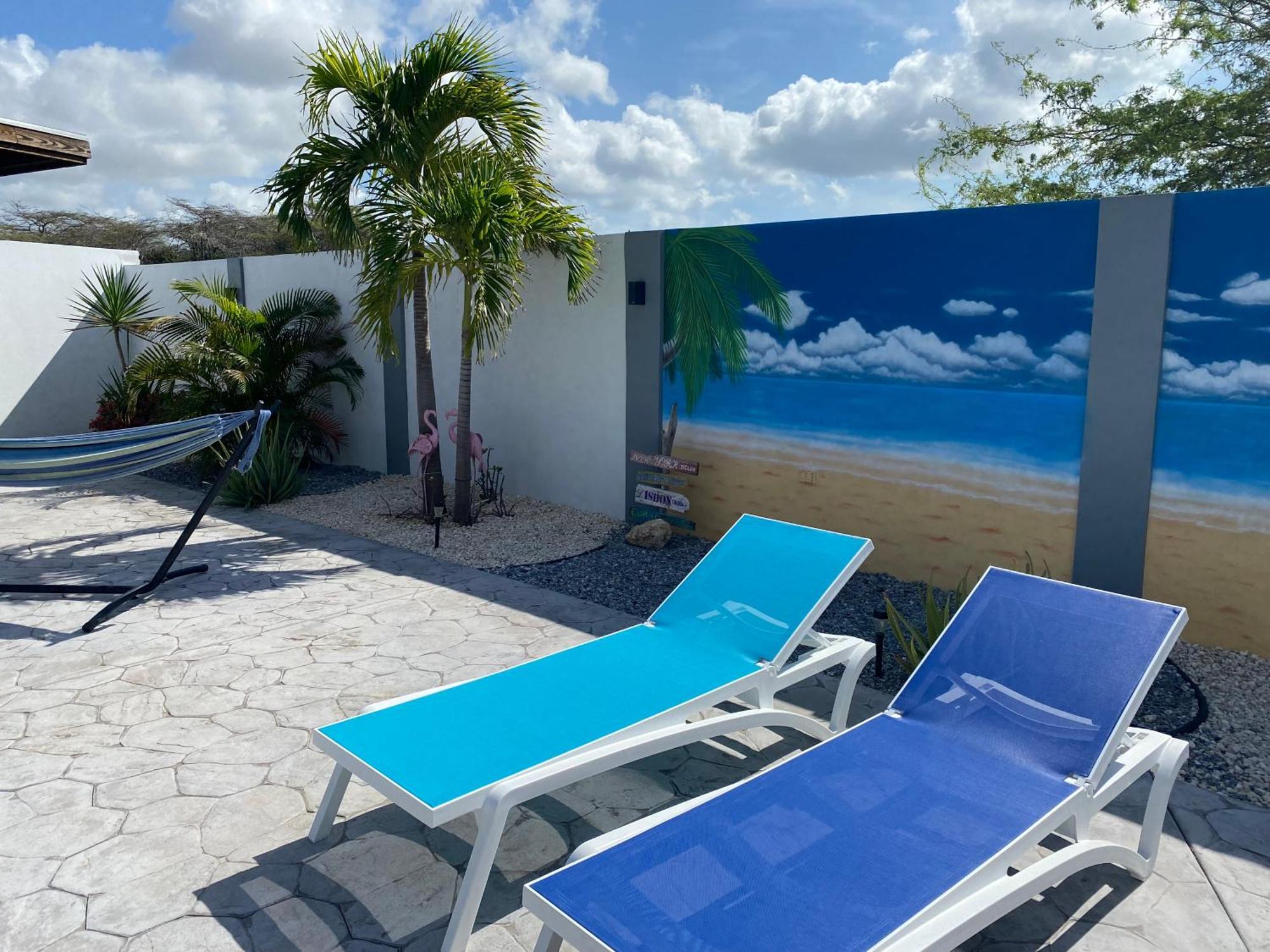 Beautiful Luxury Villa With Private Pool Palm Beach Exterior photo