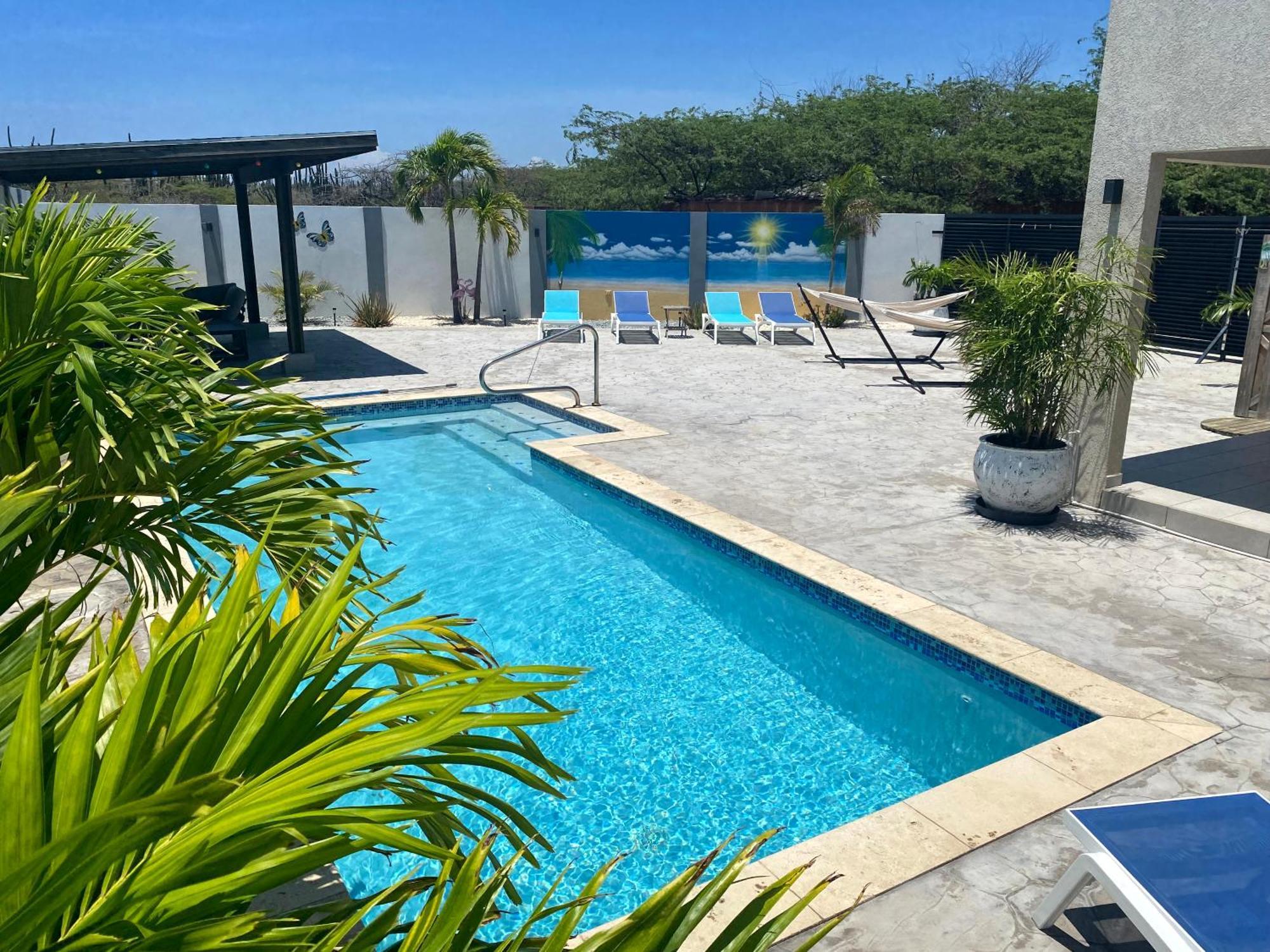 Beautiful Luxury Villa With Private Pool Palm Beach Exterior photo